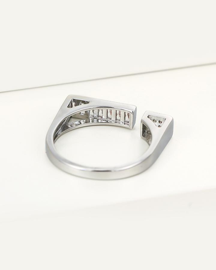 Raven Spark Ring