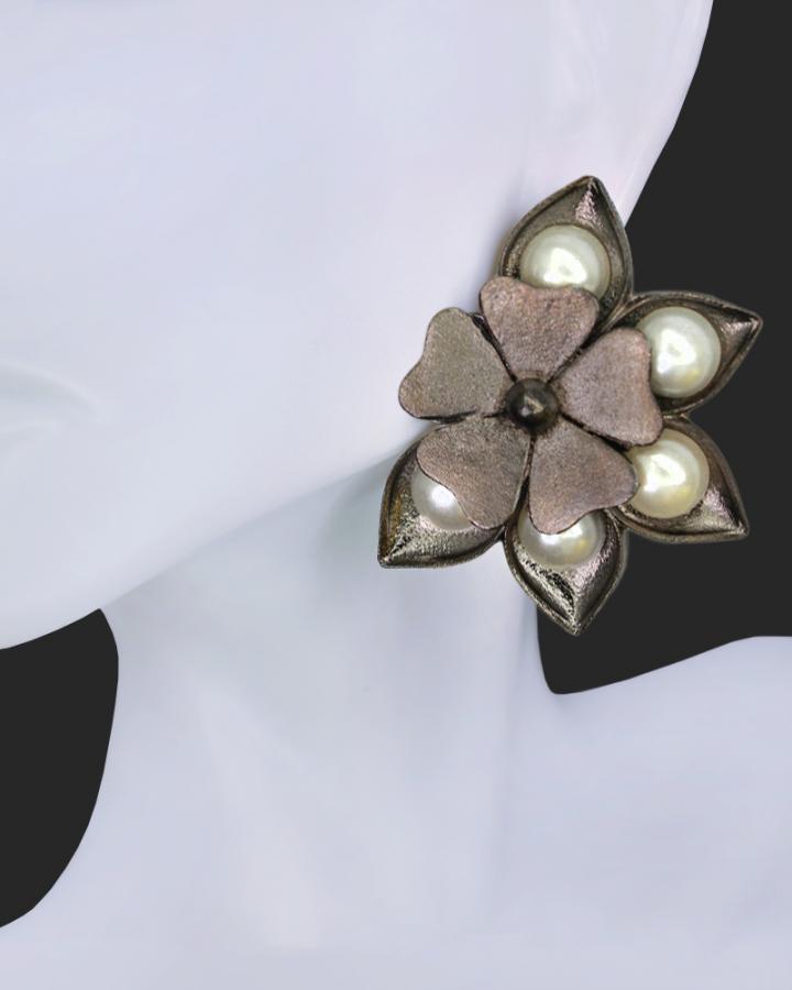 Lula Bella Earring