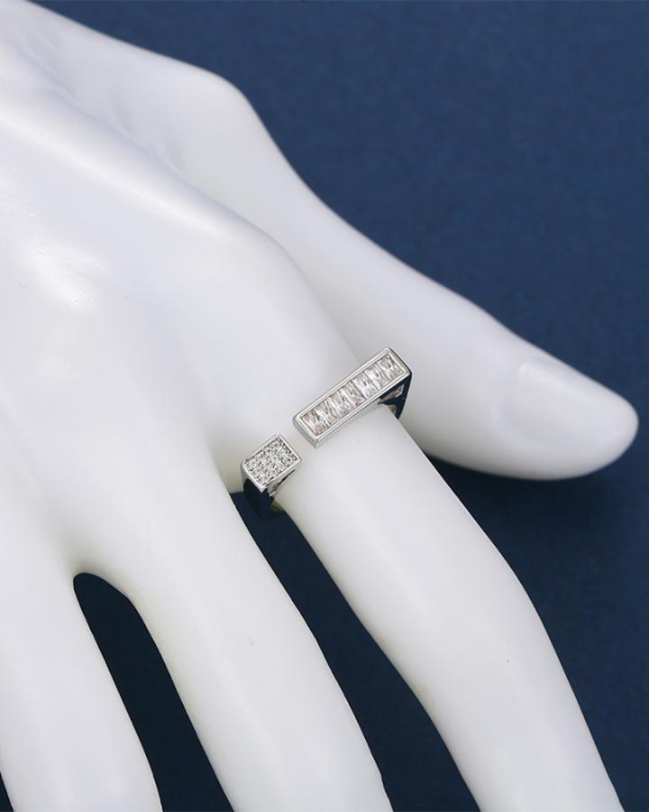 Raven Spark Ring