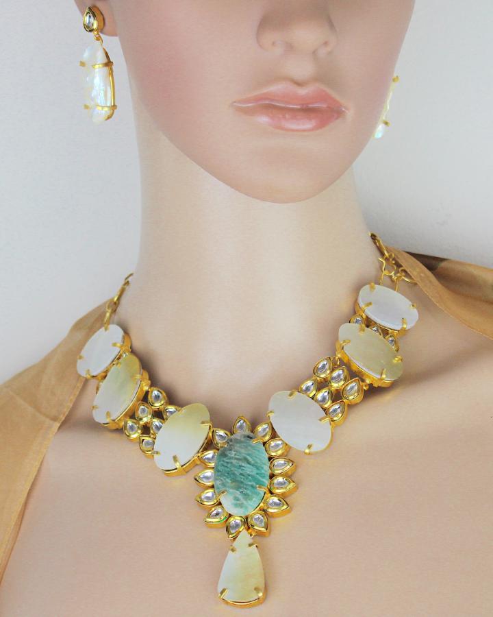 Zara Indie Story Necklace Set